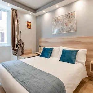  Otel Love